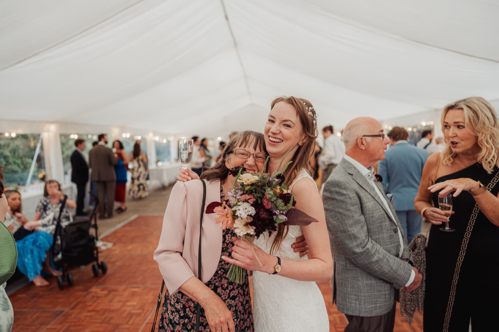 Relaxed marquee reception at Battersea Park